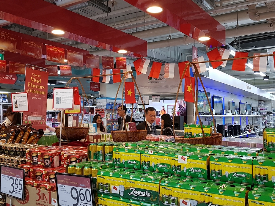 Les Vietnamiens d outre-mer un réseau important pour l écoulement des produits vietnamiens à l’étranger